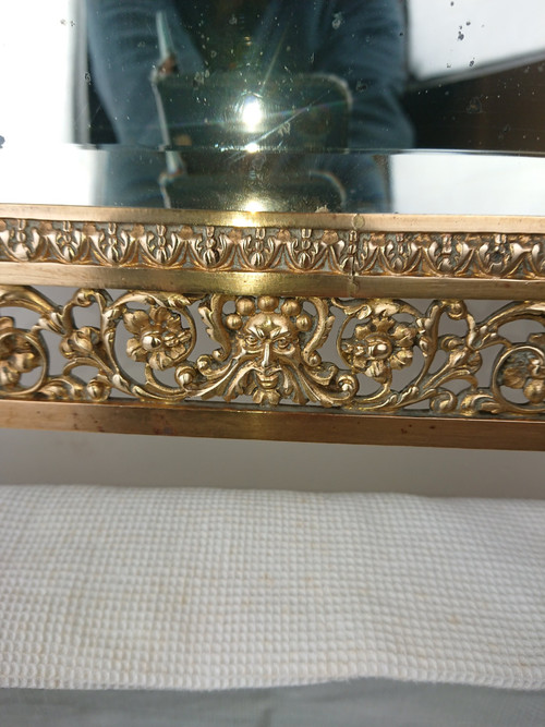 Specchio in ottone mix di generi