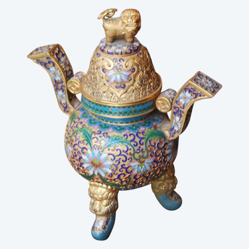 China Brule Enameled And Golden Perfume