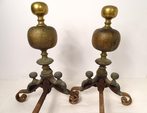 Paire Chenets Dits Aux Marmousets Laiton Bustes Femmes XVIIè