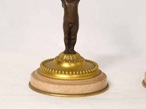 Coppia di candelieri torce in bronzo marmo Angelots Loves Napoleone III XIX secolo