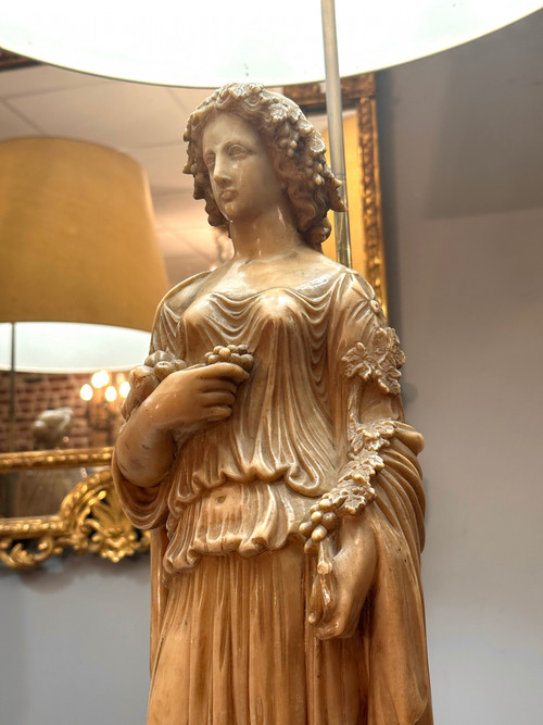 Exceptionnelle Paire De Sculptures En Albâtre d'Epoque XIXème (112cm)