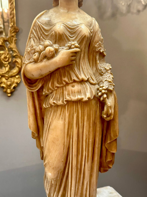 Exceptionnelle Paire De Sculptures En Albâtre d'Epoque XIXème (112cm)