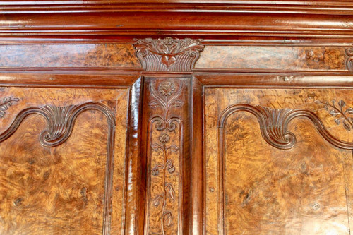 Armadio da sposa Bressane del XIX secolo