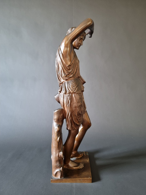 Grand bronze l'Amazone Blessée, belle fonte numérotée de Barbedienne.