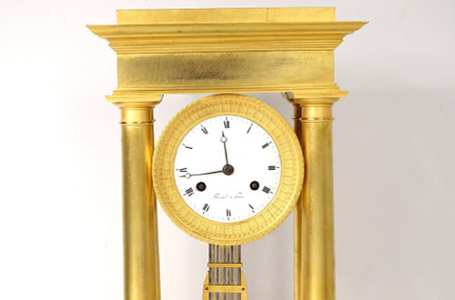 Säulen-Portikus-Pendeluhr Bronze vergoldet Flocard Paris Empire Clock XIX.