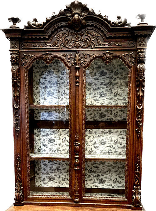 Vitrine en deux corps de style Renaissance en noyer massif Napoléon III