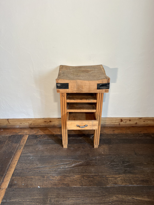 Butcher's table from the early 1900s