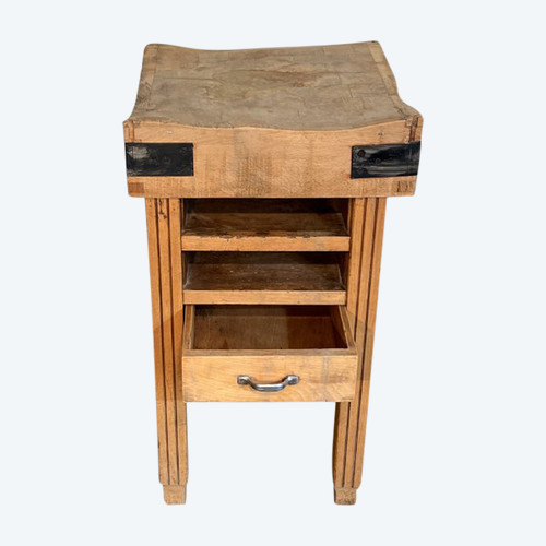 Butcher's table from the early 1900s