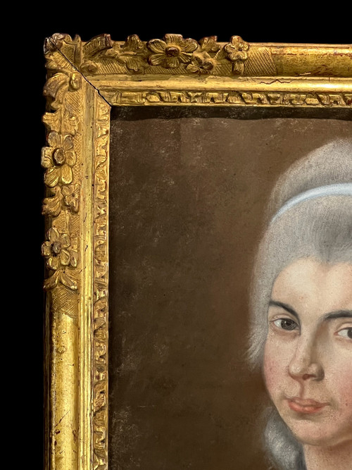 PASTEL XVIIIe SOUS VERRE " PORTRAIT DE FEMME DE QUALITÉ " AVEC CADRE XVIIIe