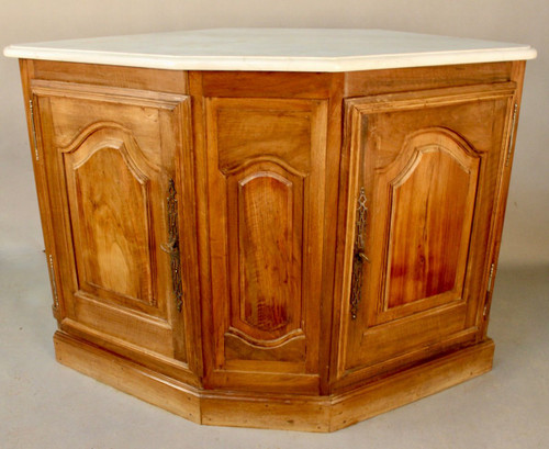 Walnut Trim Corner Carrara Top