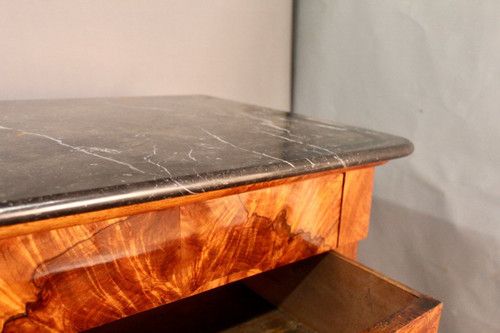 Commode Restauration Ronce De Noyer à Dessus Marbre