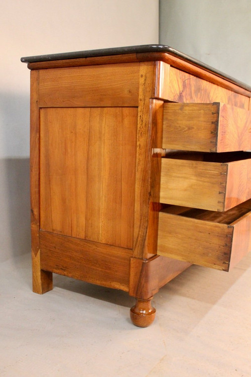 Commode Restauration Ronce De Noyer à Dessus Marbre