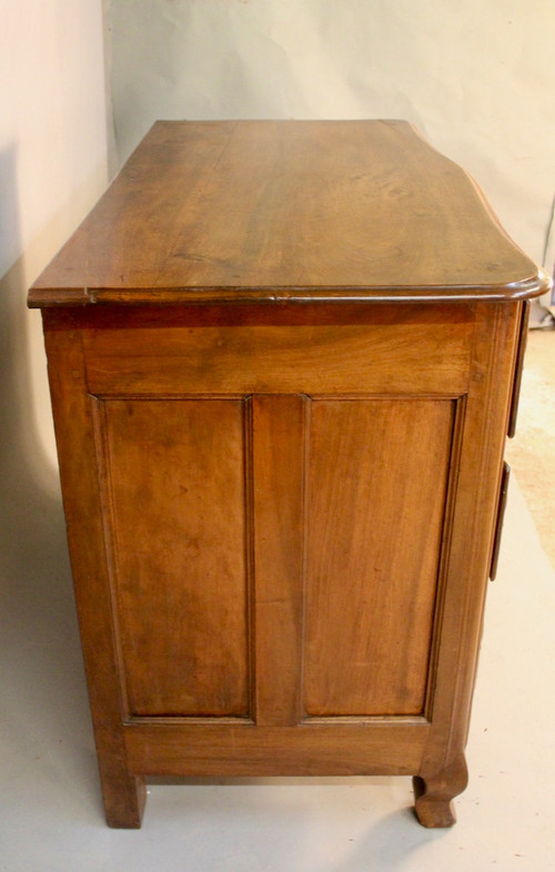 Commode Lyonnaise En Noyer XVIIIème