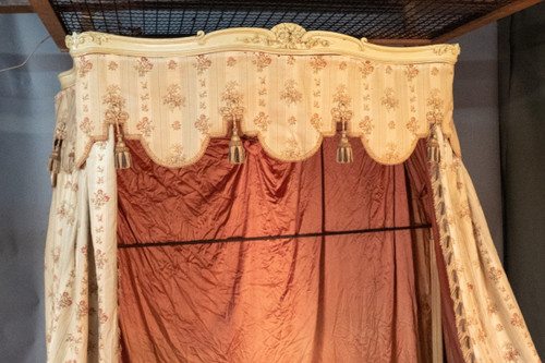 Lit Baldaquin De Chateau à La Polonaise