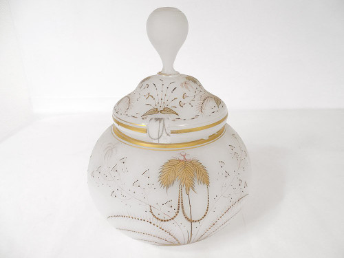 White opaline punch service with palm tree gilding 6 cups 19th century tray