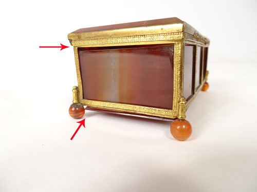 Small three-compartment box agate gilt brass Restoration 19th century