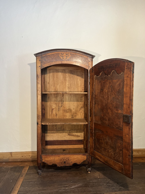 1700 walnut and briar cabinet