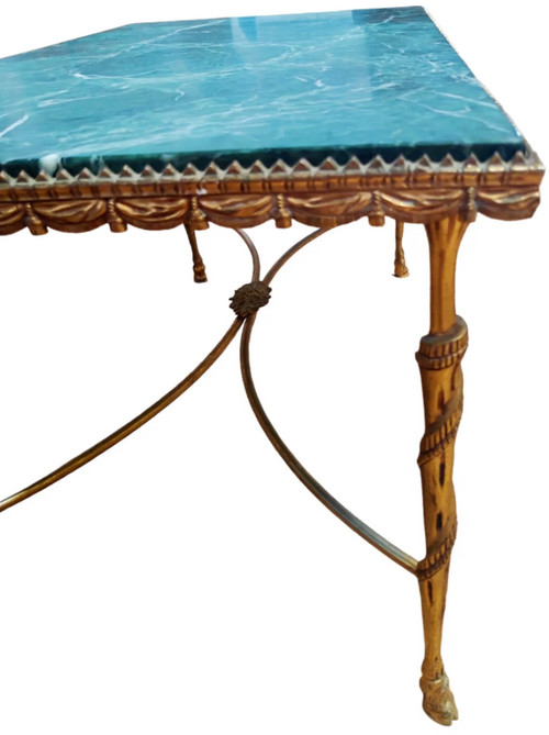 Maison JANSEN Table basse en bronze et laiton doré, marbre vert d'eau & pieds sabots