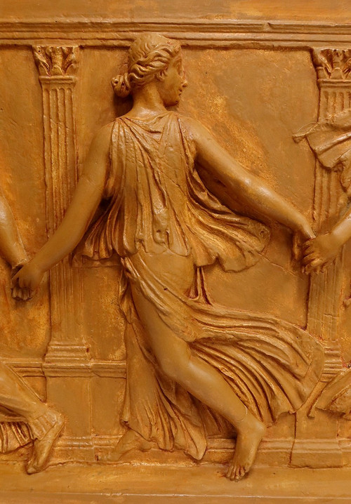 Sculpture Haut-Relief en Plâtre, « Danseuses de Borghèse » – XIXe