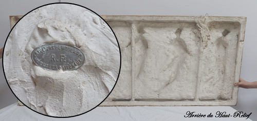 Sculpture Haut-Relief en Plâtre, « Danseuses de Borghèse » – XIXe