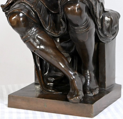 Bronze « Laurent de Médicis » d’après Michel Ange, école du XIXe – Milieu XIXe