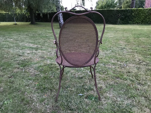 Beautiful garden in squared iron from the 20th century