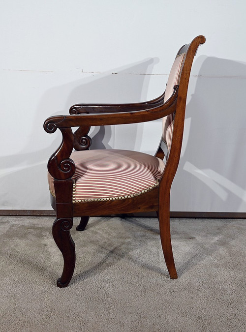 Poltrona in massello di Mogano Cubano, Periodo Restauro – Inizio XIX secolo