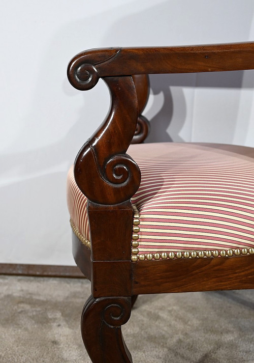 Poltrona in massello di Mogano Cubano, Periodo Restauro – Inizio XIX secolo