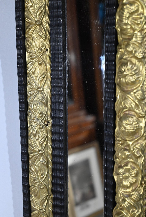 Specchio perlato in ottone, periodo Napoleone III – metà del XIX secolo