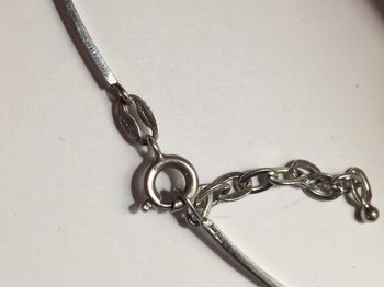 Collier torque Moderniste en Argent. Années 70