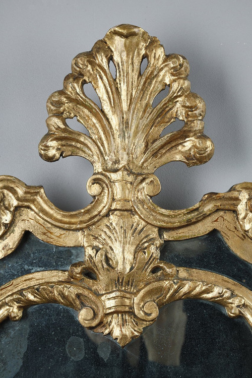 Paire de miroirs en bois doré de style vénitien A DEUX BRAS DE Lumières, XIXe siècle