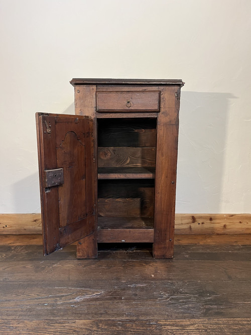 Sacristy cabinet from 1700