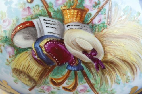 Coppia di vasi in porcellana Valentine, XIX secolo