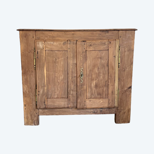 Buffet 1700 abricot