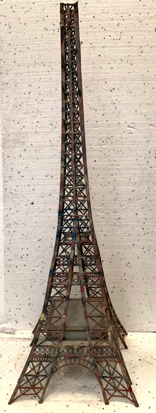 Tour EIFFEL en fer plat et cornières patinées XX siècle