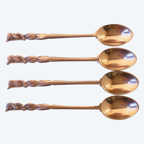 7 mocha/espresso spoons in solid silver, Egyptian decor