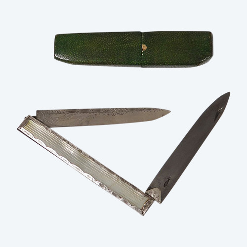 Reisemesser Klappmesser Perlmutt Massivsilber Duperray Galuchat Etui XVIII.