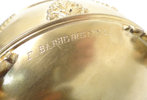 Scatola in bronzo dorato F.Barbedienne Fiori Palmette Napoleone III XIX secolo