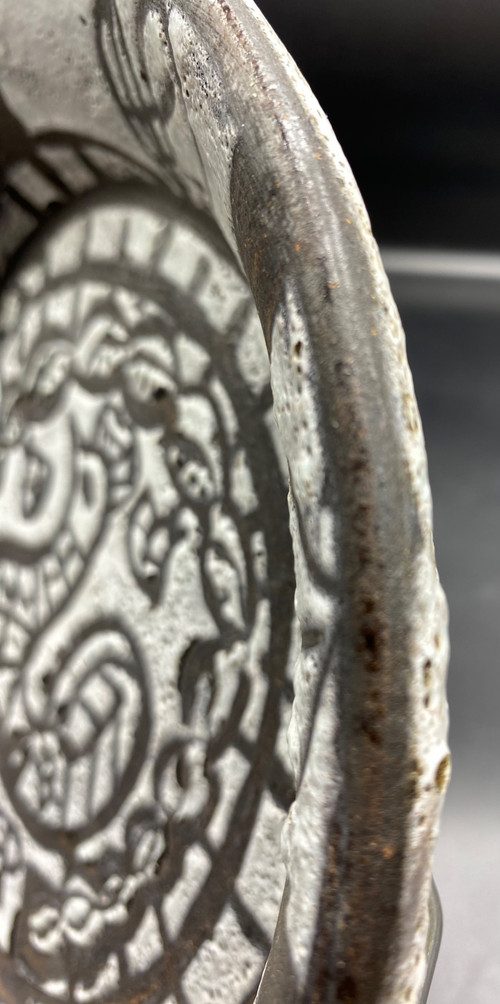 PLATE BY BESSONE