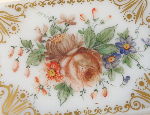 Gift Box White Opaline Gilding Flowers Golden Brass Charles X 19th