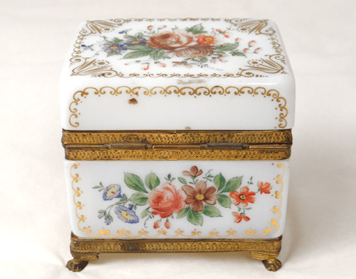 Gift Box White Opaline Gilding Flowers Golden Brass Charles X 19th