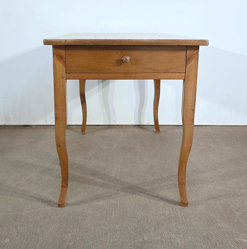 Table de ferme en Merisier blond, style Louis XV – 2ème partie du XIXe