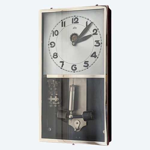 ATO extra-flat wall clock