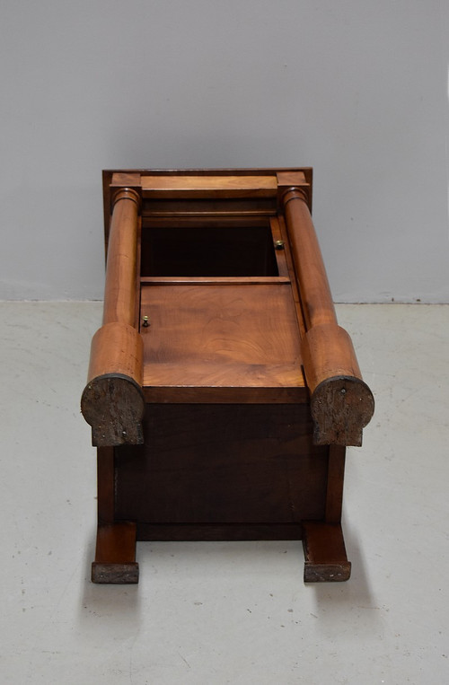 Petit Meuble de Salon en Merisier massif, époque Empire - 1ère partie XIXe