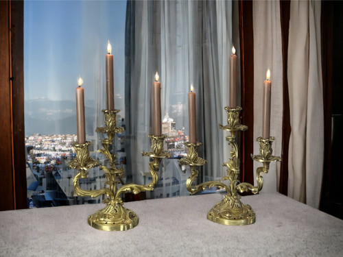 PAIR OF NUMBERED THREE-BRANCH GILT BRONZE CANDLE HOLDERS IN LOUIS XV STYLE