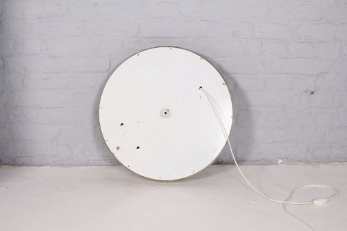 Round Illuminated Plexiglass Mirror.