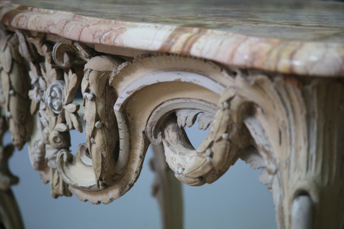 Large console in carved and cream-colored basswood from the Louis XV period