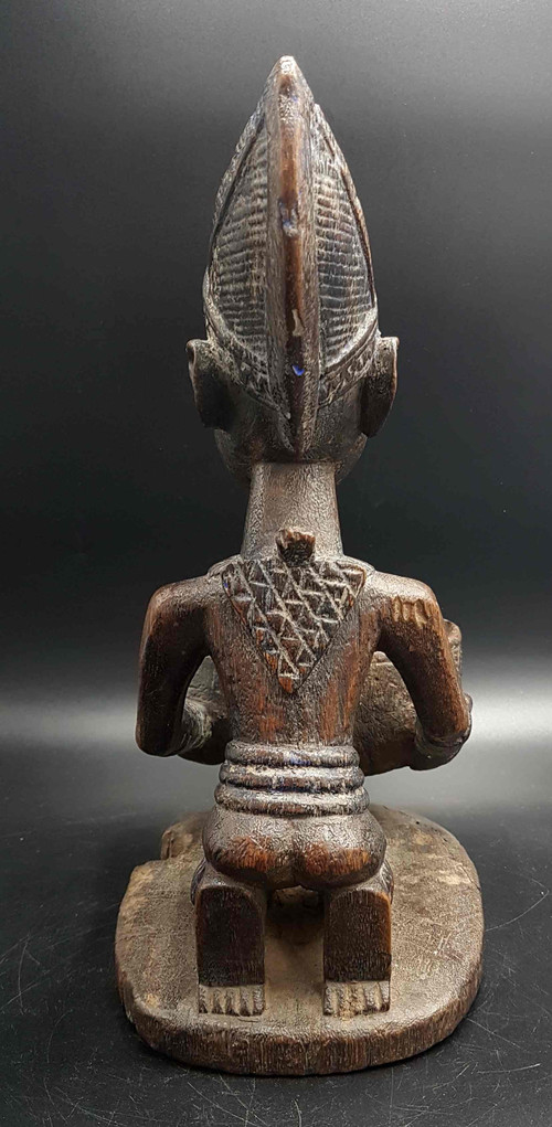 Cup Carrier, Yoruba-Volk, Benin oder Nigeria