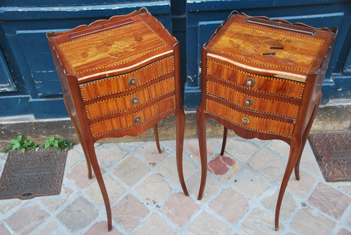 Paire De Chevets En Placage De Style Louis  XV