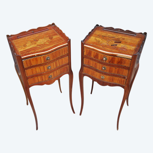 Paire De Chevets En Placage De Style Louis  XV